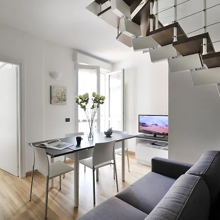 Palazzo Candiani Halldis Apartment *