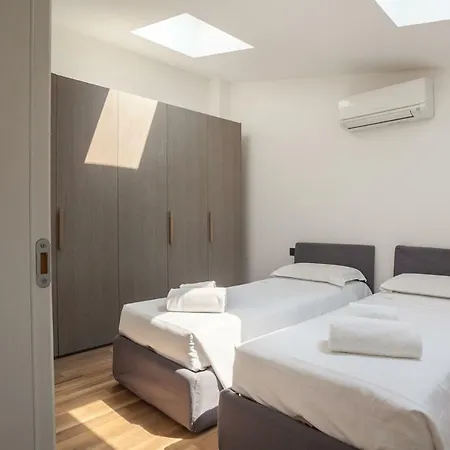 Palazzo Candiani Halldis Apartment *
